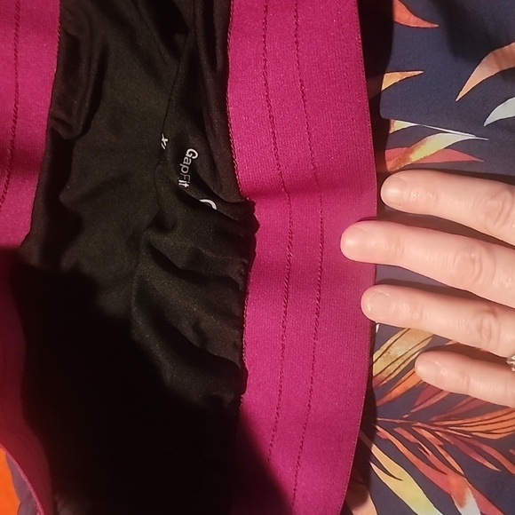 GAPFIT running short, sz XL - Picture 6 of 6